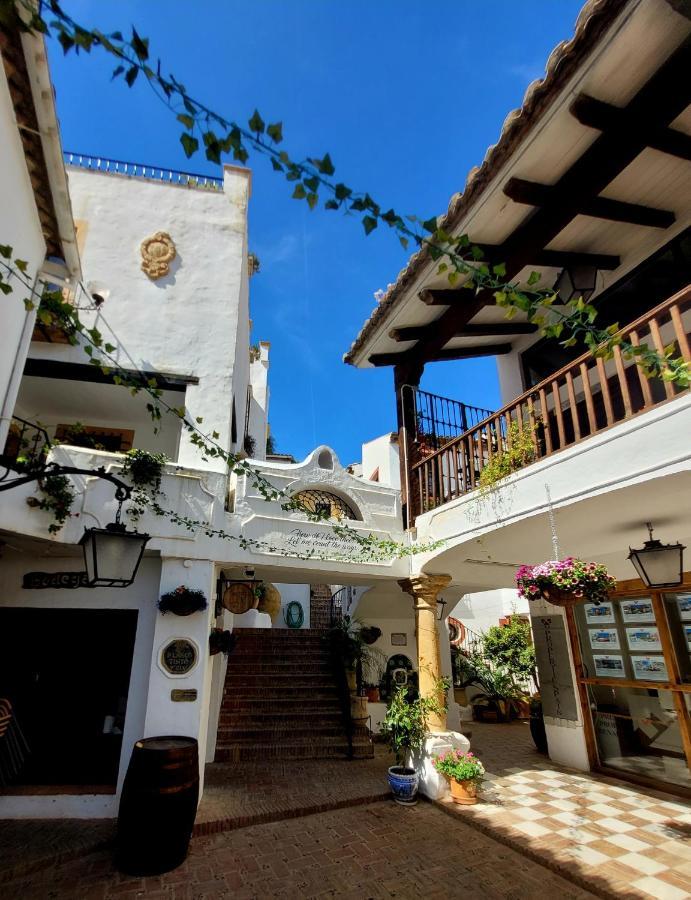 Benahavis Village Penthouse Apartment, 2 Bedrooms, Stunning Views, Swimming Pool !! Екстериор снимка